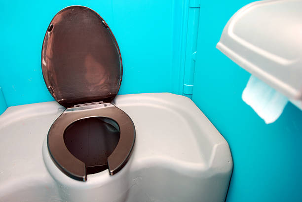 Best Portable bathroom rental  in Lakemore, OH