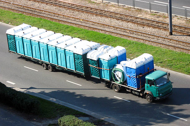 Best Best portable toilet rental  in Lakemore, OH